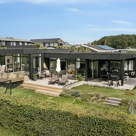 Architect-designed House With Sea Views Ferienhaus Hejls