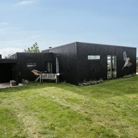 Architect-designed House With Sea Views Semesterbostad *
