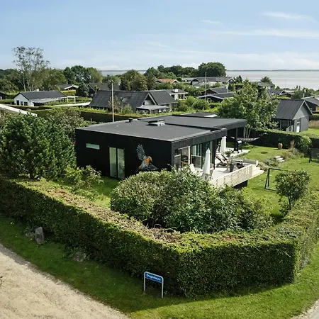 Σπίτι διακοπών Architect-designed House With Sea Views Hejls